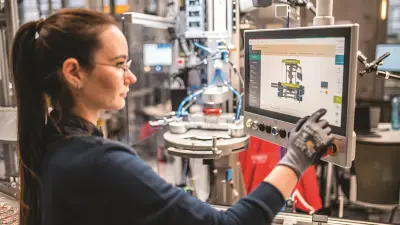 Trg rasti elektromobilnosti: Bosch dobil veliko naročilo od Mercedes-Benza